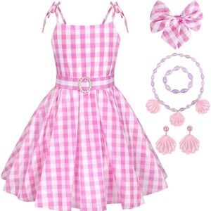 Halloween costume size small